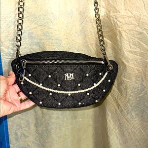NWOT Badgley Mischka Elegant Black Quilted Bag with Chain Strap